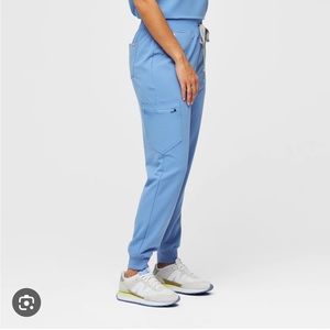 Figs Ciel blue jogger scrubs